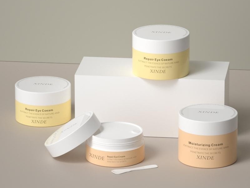 Cream jar with spoon